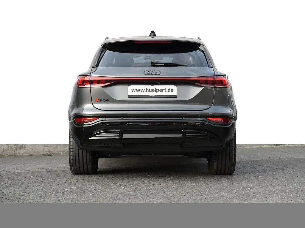 Gebraucht Audi SQ6 e-tron S-Line 380 kW (517 PS) 2025 Grau SUV
