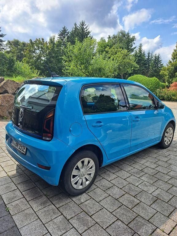 Blau Gebraucht 2021 VW e-up! Kleinwagen | 12.000 € (Guter Preis) - Bild 1/4