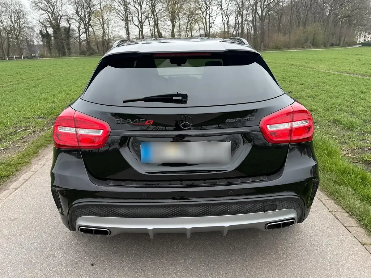 Gebraucht Mercedes GLA45 AMG 360 PS (264 kW) 2015 Schwarz SUV