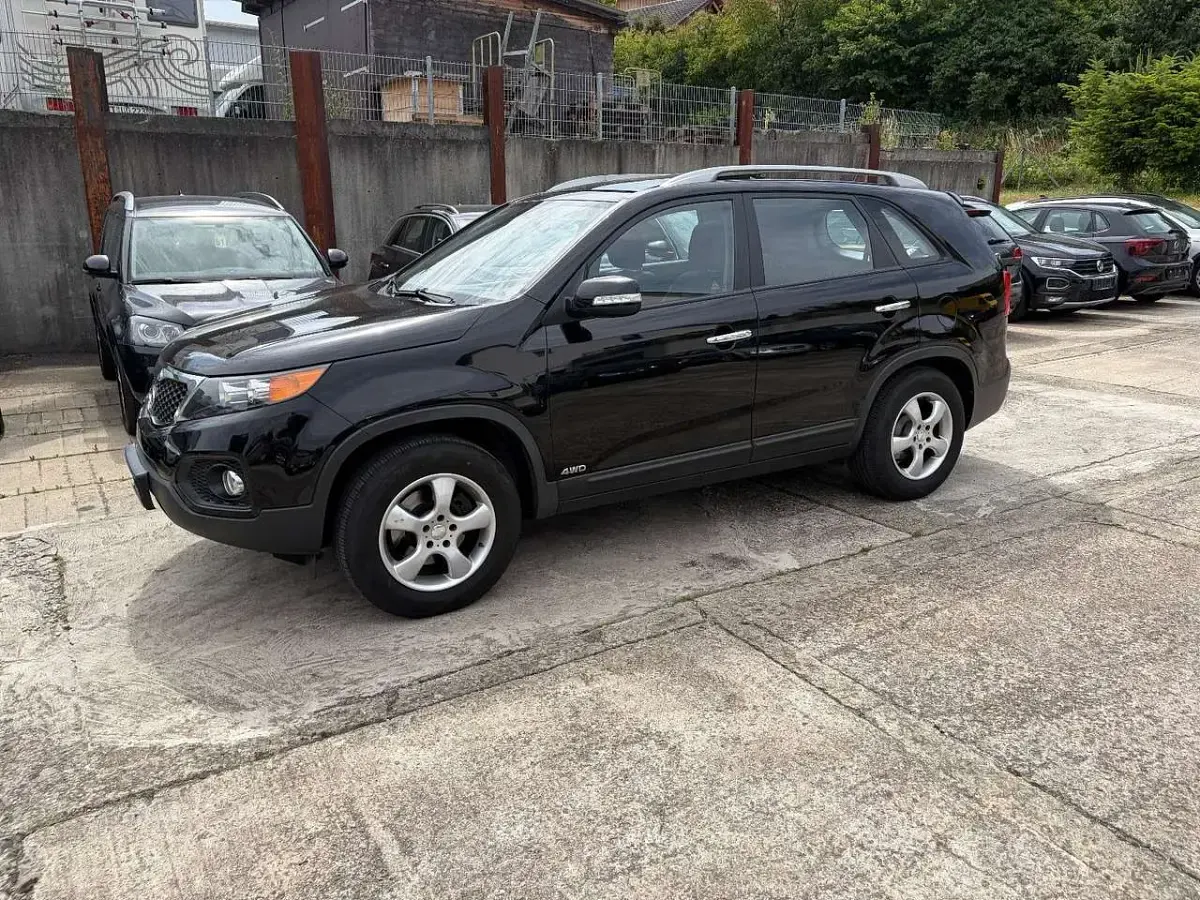 Gebraucht Kia Sorento Vision 197 PS (144 kW) 2010 Schwarz SUV