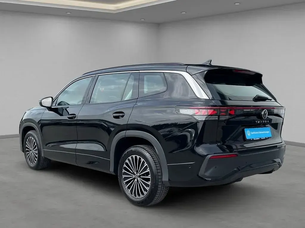 Gebraucht VW Tayron Life 193 PS (141 kW) 2025 Grau SUV