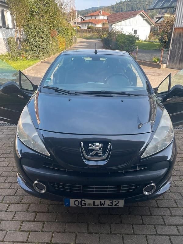 Gebraucht Peugeot 207 110 PS (80 kW) 2008 Schwarz Cabrio