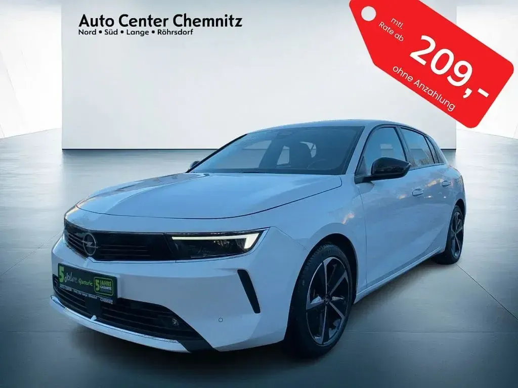 Gebraucht Opel Astra Edition 181 PS (133 kW) 2022 Jade weiss Kleinwagen