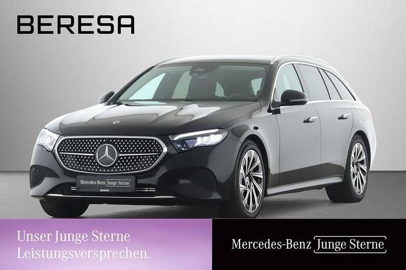 Schwarz Gebraucht 2024 Mercedes E300 Avantgarde Kombi | 43.990 € (Superpreis) - Bild 1/3