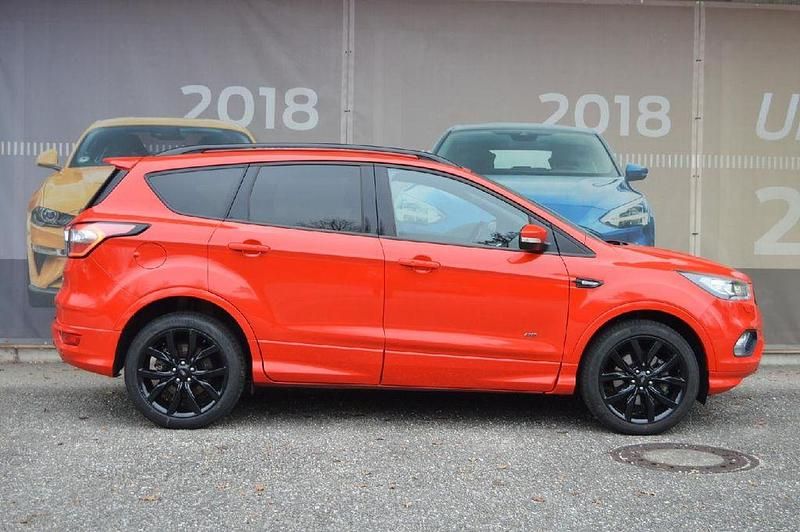 Occasion Ford Kuga ST-Line 175 ch (128 kW) 2018 Rouge SUV