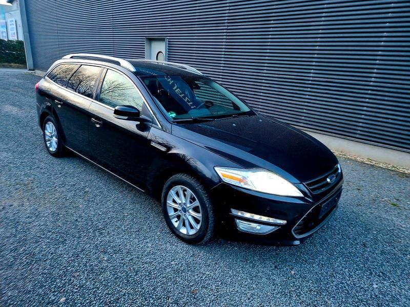 Gebraucht Ford Mondeo Titanium 140 PS (102 kW) 2012 Schwarz Kombi