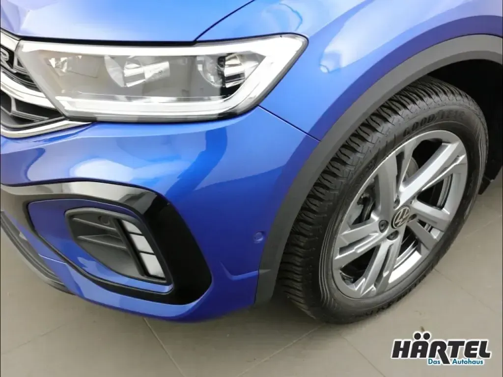 Gebraucht VW T-Roc Cabriolet R-line 150 PS (110 kW) 2025 Ravennablau (blue), metallic Cabrio