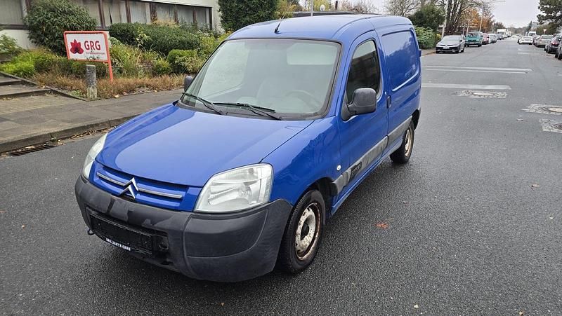 Blau Gebraucht 2006 Citroën Berlingo Van / Kleinbus | 1.800 € (Fairer Preis) - Bild 1/4
