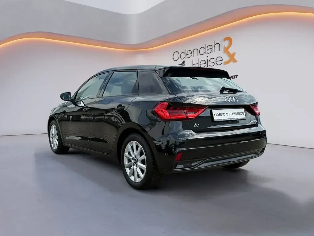Gebraucht Audi A1 Sportback Advanced Plus 95 PS (69 kW) 2022 Schwarz Kleinwagen