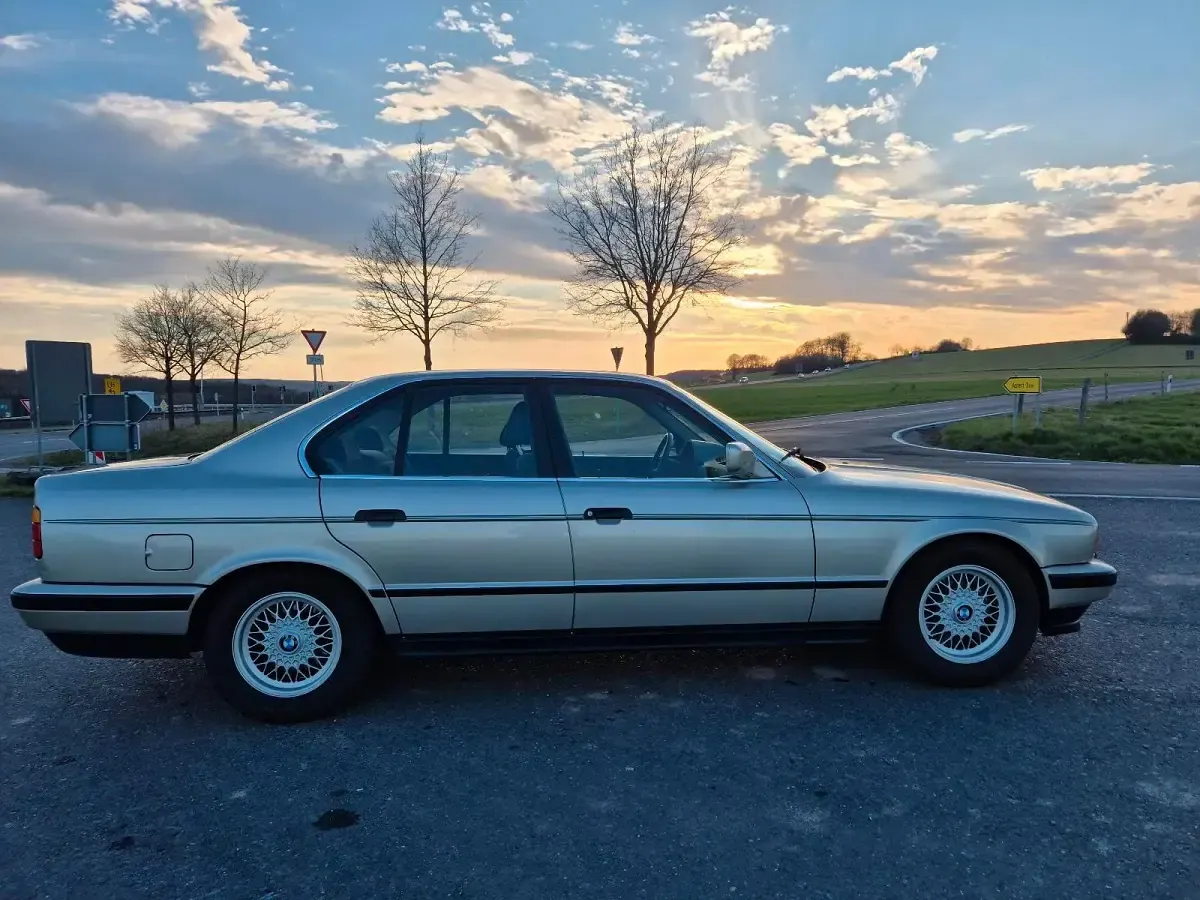 Gebraucht BMW 525 170 PS (125 kW) 1989 Limousine