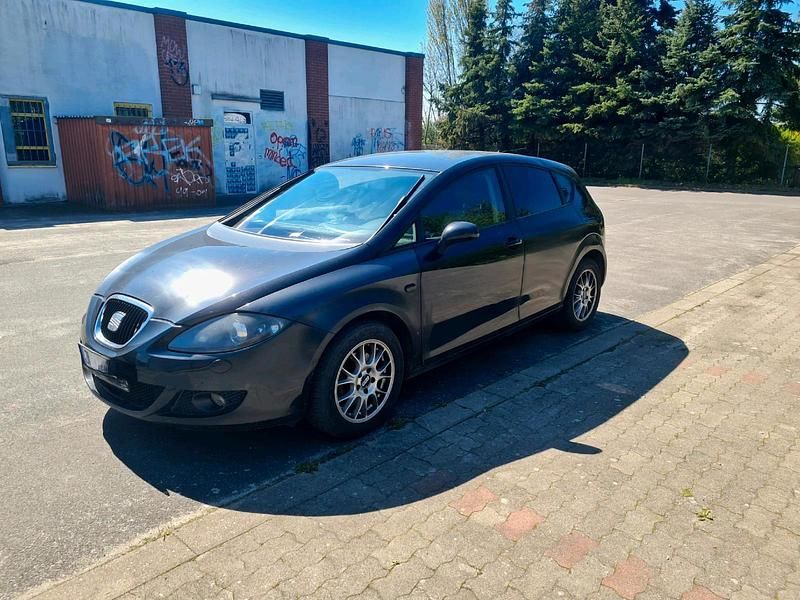 Second-hand Seat Leon 140 CP (102 kW) 2009 Negru Hatchback