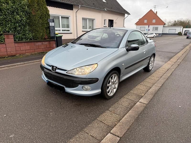 Silber Gebraucht 2003 Peugeot 206 CC Cabrio | 700 € (Guter Preis) - Bild 1/4
