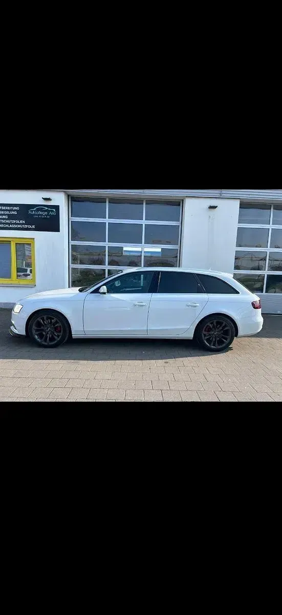Gebraucht Audi A4 S-Line 190 PS (139 kW) 2015 Weiß Kombi