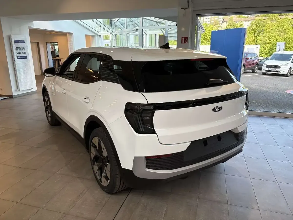Nowe Ford Explorer Premium 210 kW (286 KM) 2026 Biały SUV