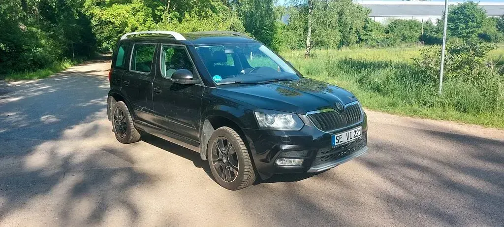 Gebraucht Skoda Yeti Elegance 152 PS (111 kW) 2014 Schwarz SUV