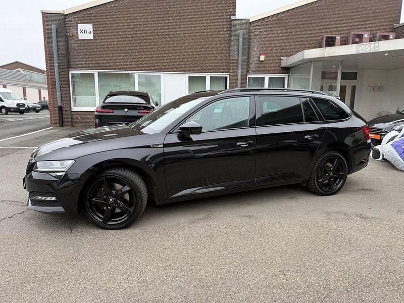 Gebraucht Skoda Superb SportLine 156 PS (114 kW) 2021 Schwarz Kombi