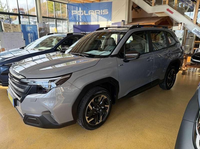 Gebraucht Subaru Forester Trend 136 PS (100 kW) 2025 River rock pearl SUV