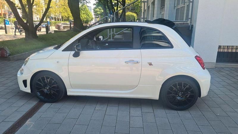 Gebraucht Abarth 595C 165 PS (121 kW) 2023 Weiß Cabrio