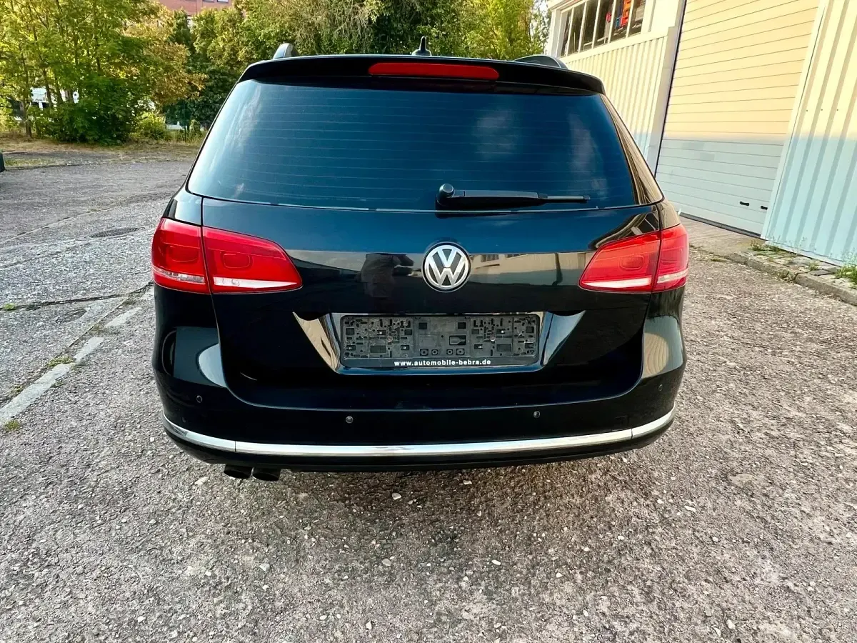 Gebraucht VW Passat Comfortline 140 PS (102 kW) 2011 Schwarz Kombi