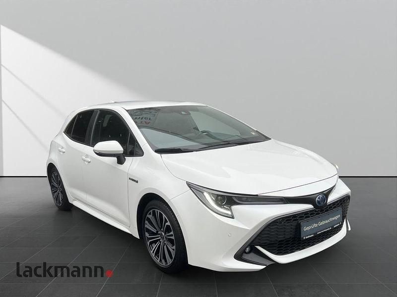 Gebraucht Toyota Corolla Club 184 PS (135 kW) 2019 Pure) white ii (weiss Limousine