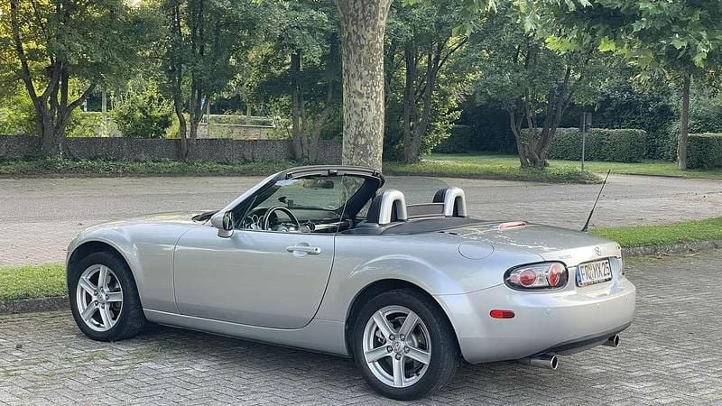 Gebraucht Mazda MX5 Energy 160 PS (117 kW) 2006 Silber Cabrio
