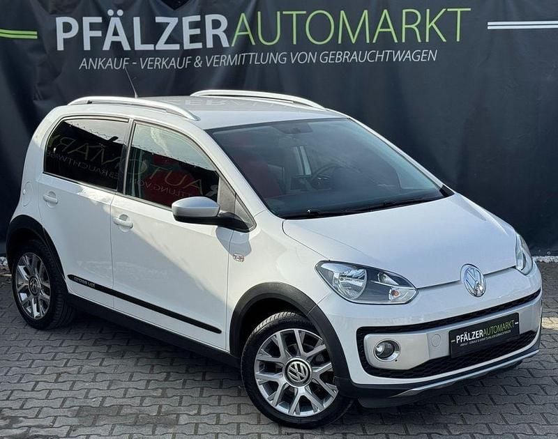 Candyweiss Gebraucht 2014 VW cross up! Kleinwagen | 7.899 € (Fairer Preis) - Bild 1/4