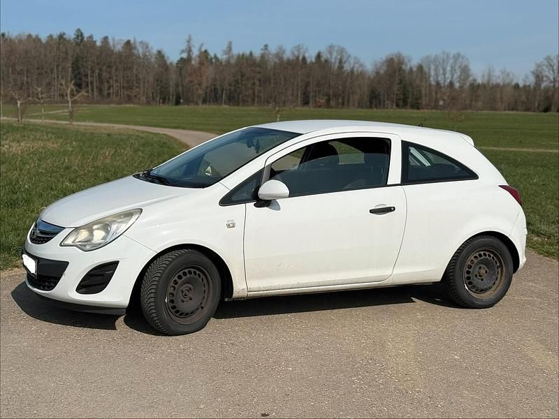 Gebraucht Opel Corsa Selection 70 PS (51 kW) 2012 Weiß Kleinwagen