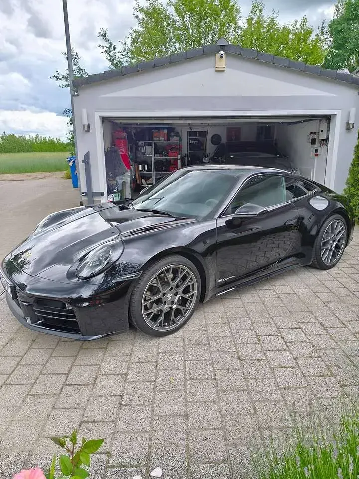 Gebraucht Porsche 911 Carrera 394 PS (289 kW) 2025 Schwarz Coupé