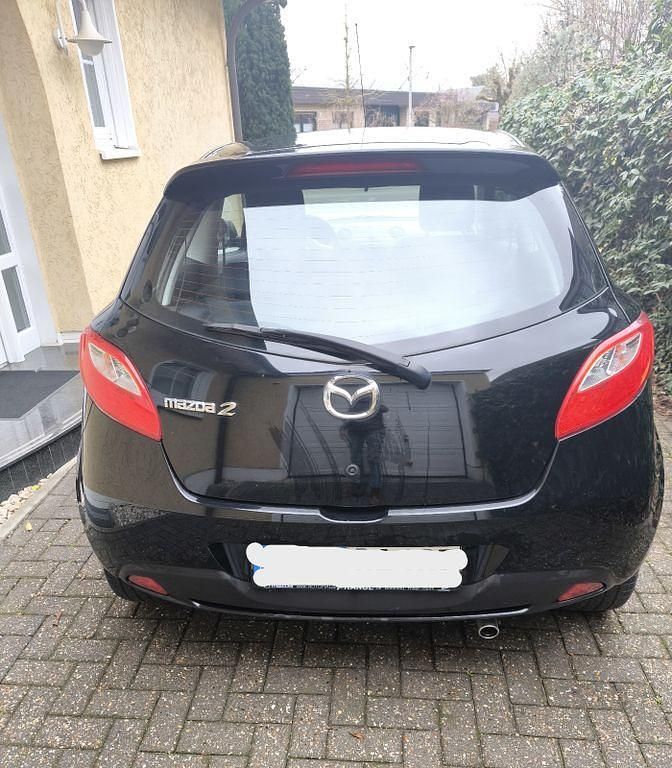 Gebraucht Mazda 2 Inclusive 86 PS (63 kW) 2009 Schwarz Kleinwagen