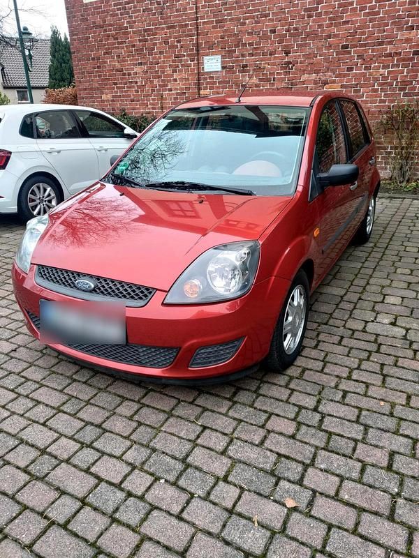 Gebraucht Ford Fiesta 75 PS (55 kW) 2006 Rot Kleinwagen