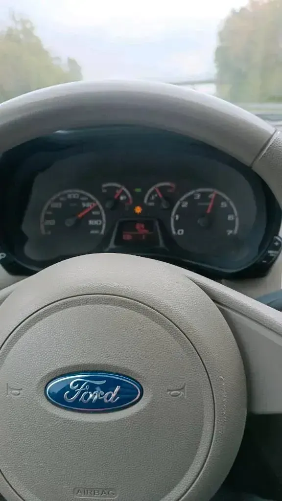 Usata Ford Ka 80 CV (58 kW) 2009 Rosso Utilitaria