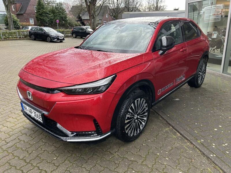 Rot Gebraucht 2023 Honda e:Ny1 Advance SUV | 36.049 € (Teuer) - Bild 1/4
