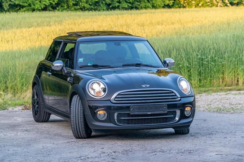 Schwarz Gebraucht 2011 Mini Cooper Coupé Coupé | 7.500 € (Fairer Preis) - Bild 1/4
