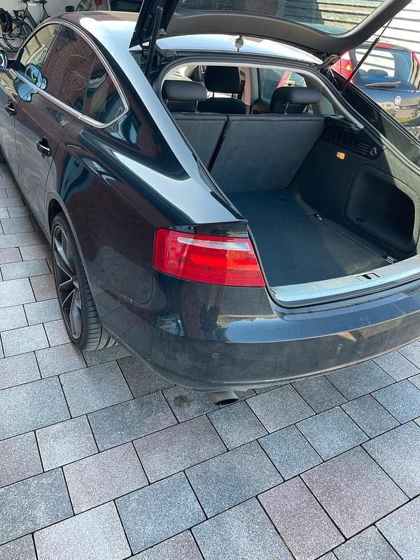 Gebraucht Audi A5 Sportback 180 PS (132 kW) 2012 Schwarz Kleinwagen