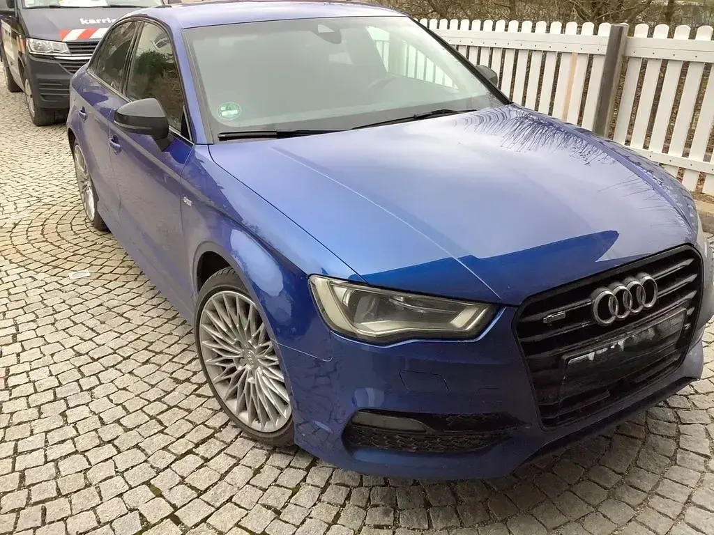Gebraucht Audi A3 Performance 150 PS (110 kW) 2016 Blau Limousine