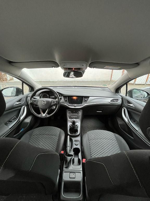 Gebraucht Opel Astra Edition 110 PS (80 kW) 2017 Schwarz Kombi