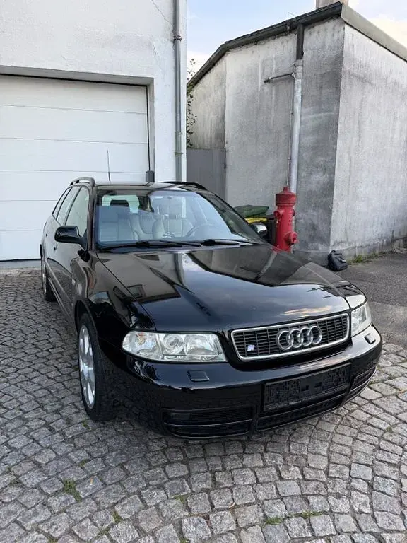 Gebraucht Audi S4 Sport 265 PS (194 kW) 2000 Schwarz Kombi