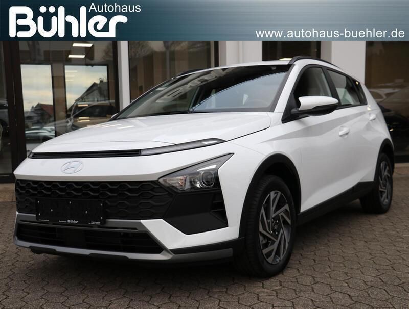 Mangrove green metallic Neu 2025 Hyundai Bayon Select SUV | 19.990 € (Superpreis) - Bild 1/4