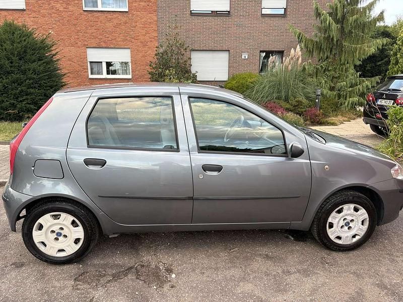 Gebraucht Fiat Punto 60 PS (44 kW) 2005 Kleinwagen