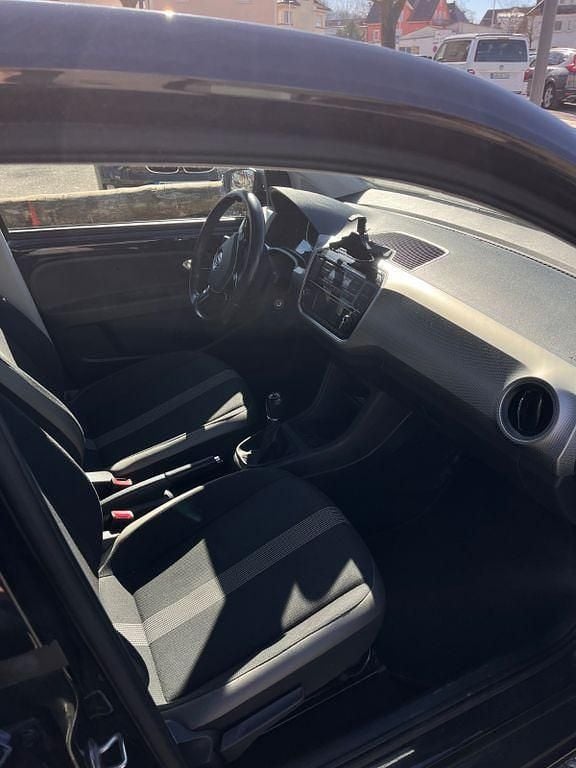 Gebraucht VW up! high up! 90 PS (66 kW) 2016 Schwarz Kleinwagen
