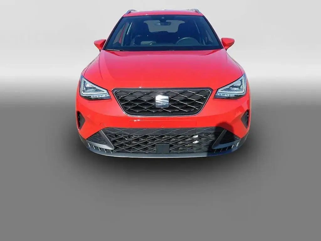 Usata Seat Arona FR-Line 110 CV (80 kW) 2023 Rosso SUV
