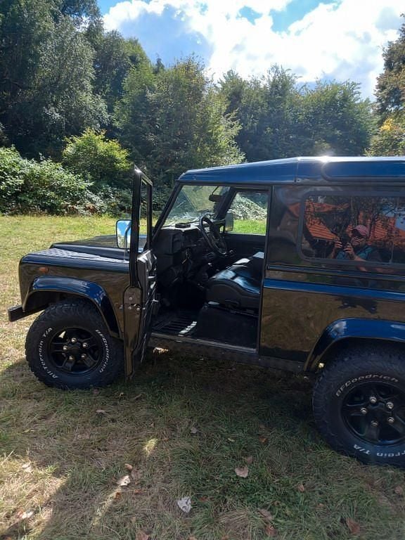 Gebraucht Land Rover Defender 122 PS (89 kW) 2006 Schwarz Kombi