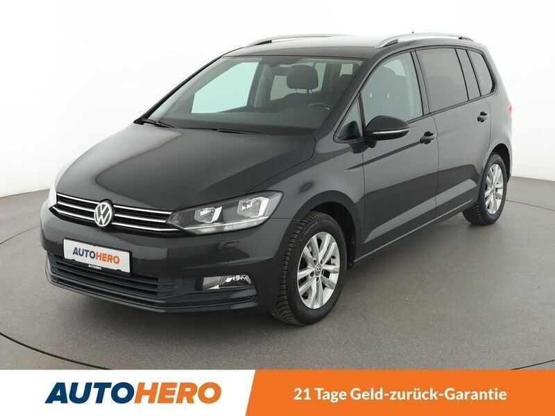 Grau Gebraucht 2017 VW Touran Comfortline Van / Kleinbus | 19.950 € (Superpreis) - Bild 1/3