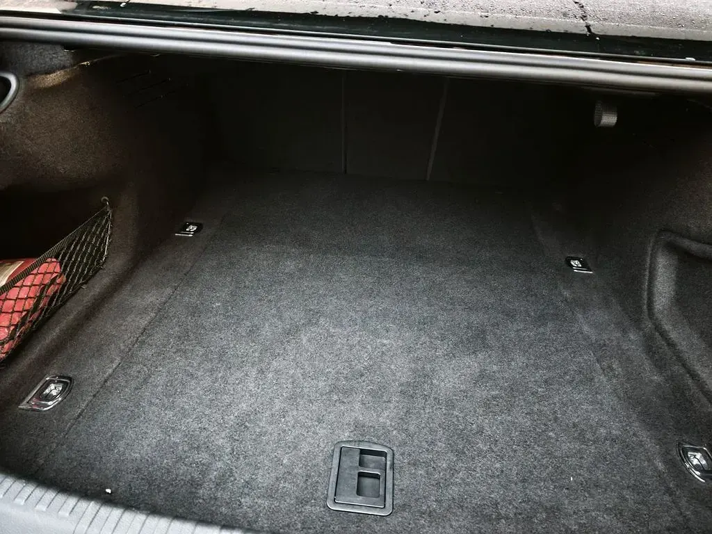 Gebraucht Audi A6 Sport 204 PS (150 kW) 2021 Schwarz Limousine