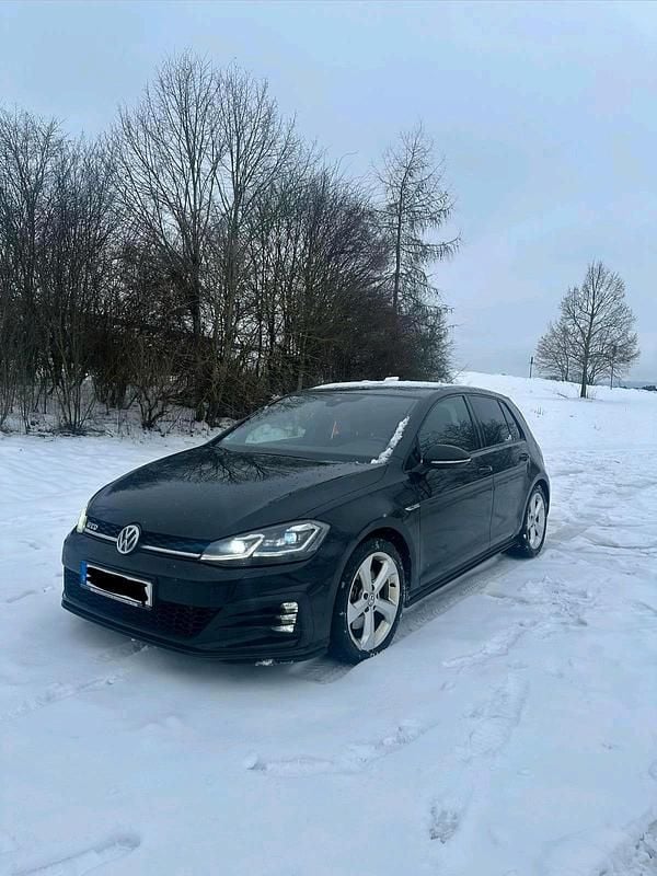Gebraucht VW Golf VII GTD 184 PS (135 kW) 2017 Schwarz Kleinwagen