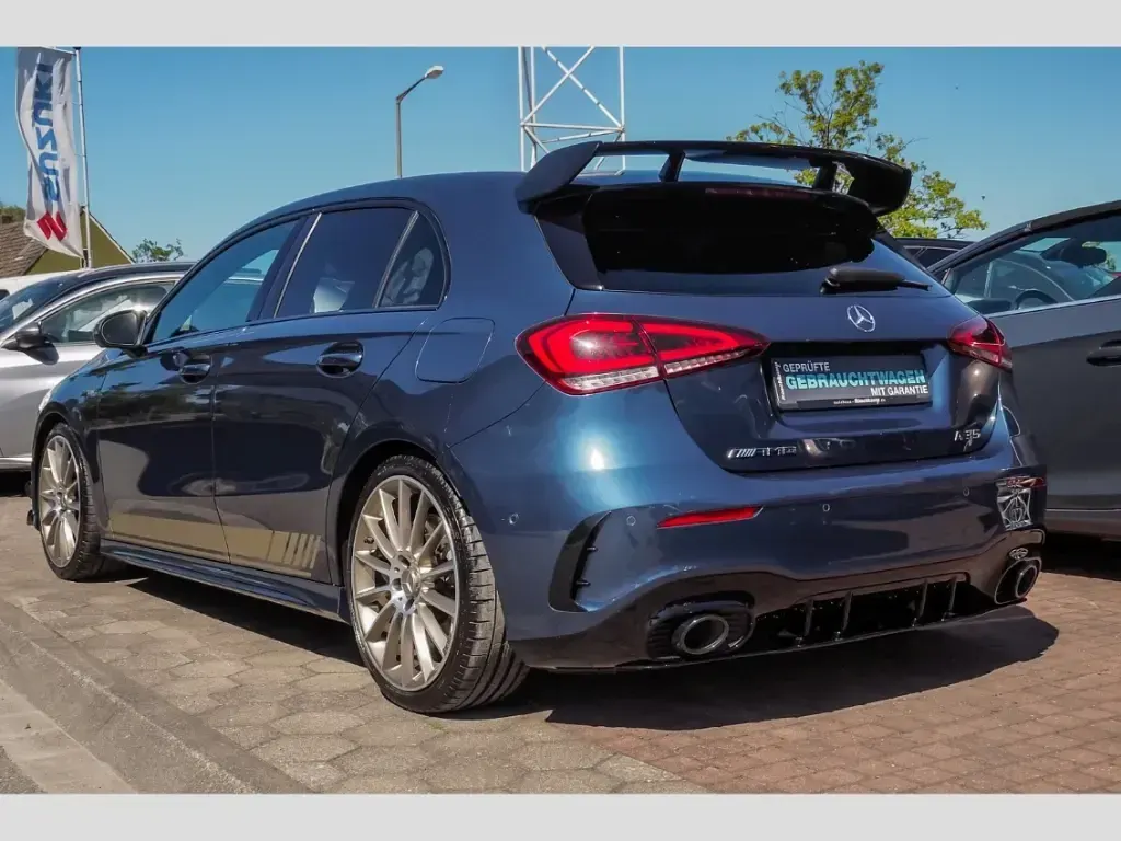 Gebraucht Mercedes A35 AMG AMG 306 PS (225 kW) 2018 Blau Coupé
