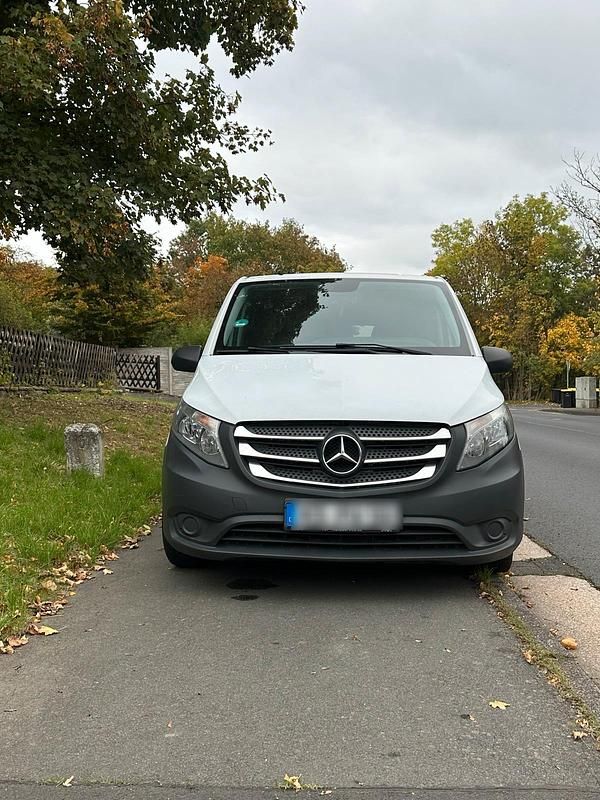 Gebraucht Mercedes Vito 162 PS (119 kW) 2016 Weiß Van