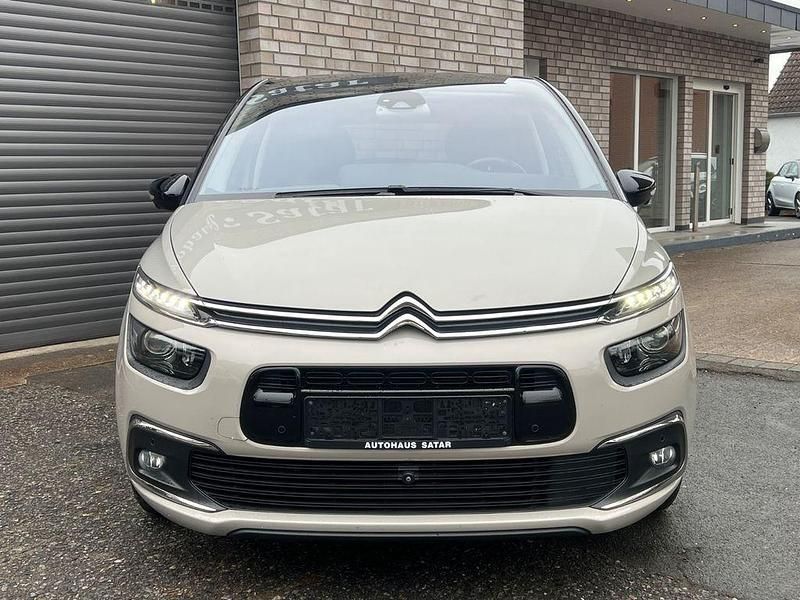 Gebraucht Citroën C4 SpaceTourer Shine 131 PS (96 kW) 2019 Gold Van / Kleinbus