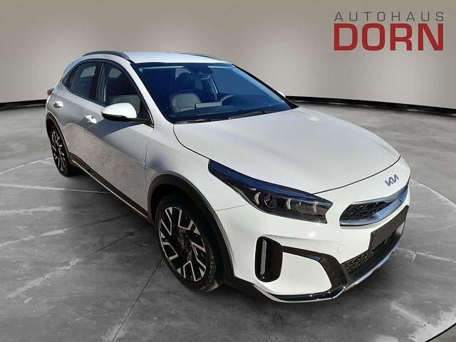 Neu Kia XCeed Spirit 150 PS (110 kW) 2026 Weiß (weiss / carraraweiss) SUV