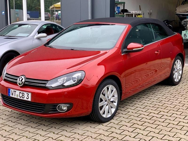 Gebraucht VW Golf Highline 160 PS (117 kW) 2011 Rot Cabrio